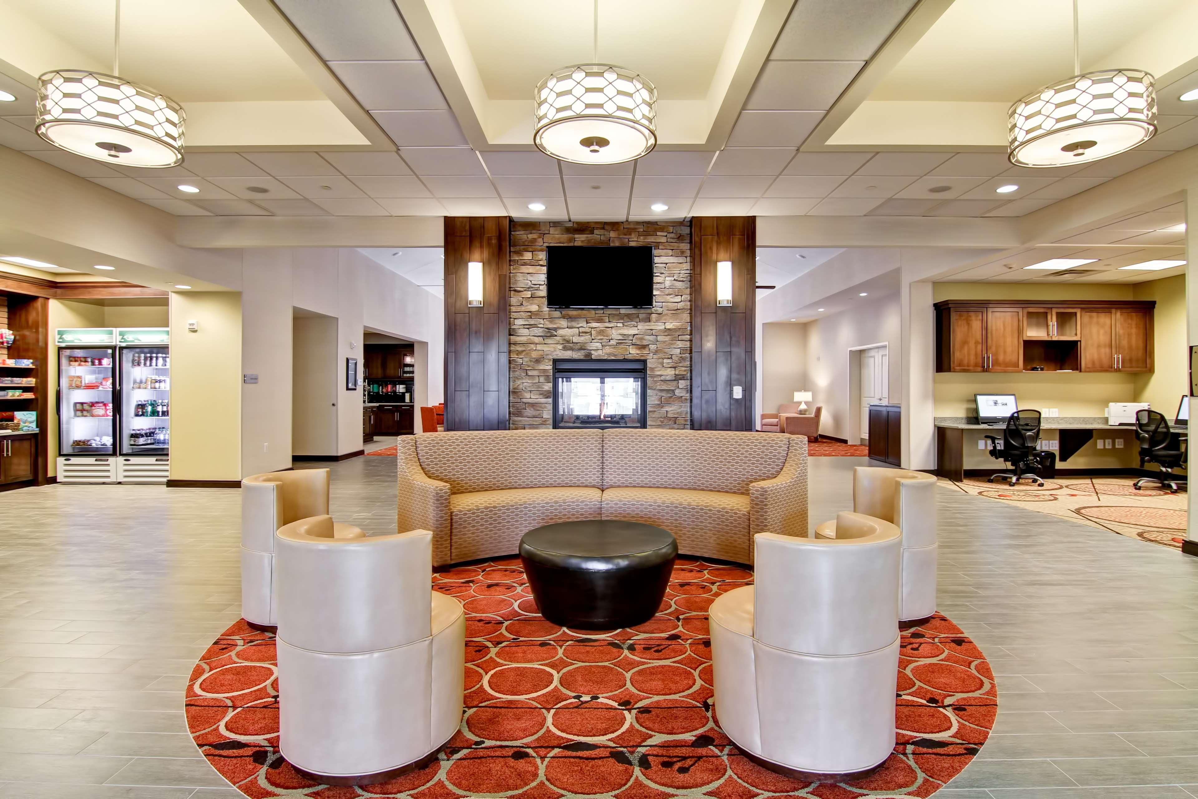 Homewood Suites By Hilton Woodbridge Exterior foto